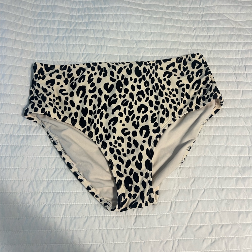 Kona Sol Black and Cream Animal Print Bikini Bottoms